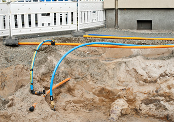 Provisorische Gas- und Wasserversorung bei Bauarbeiten