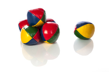 juggling balls with reflection