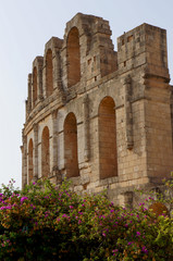 Obraz premium The roman amphitheater of the tunisian El Djem