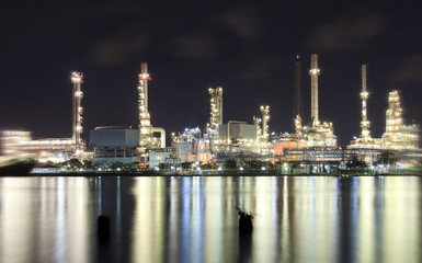 Obraz na płótnie Canvas Landscape of river and oil refinery factory