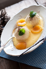 Marillenknödel