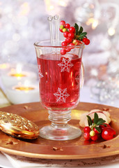 Mulled wine glass with cranberry