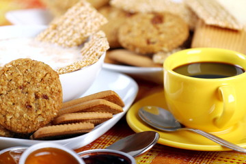Biscotti di cereali e prima colazione