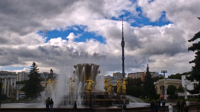 Peoples Friendship Fountain, Moscow, timelapse
