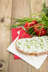Creme Cheese with Chives