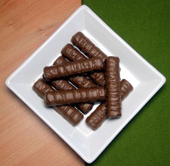 Ceramic plate with chocolate fingers