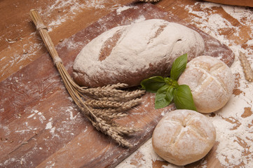 Rolls and bread in atmospheric composition