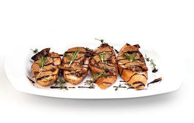 Goose liver with ruccola and goat cheese and bread
