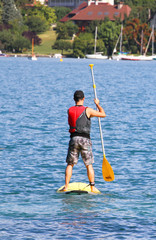 Le stand up paddle