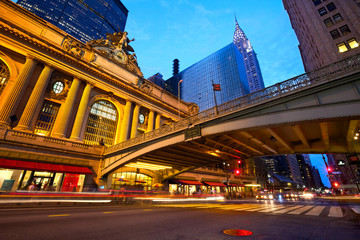 Naklejka premium Grand Central along 42nd Street at dusk, New York City