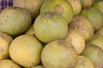 green Pomelos 