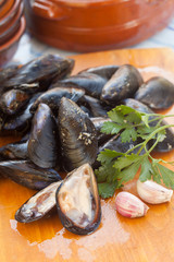 Raw mussels