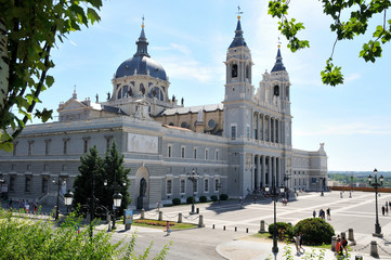 Naklejka premium Catedral de la Almudena de Madrid