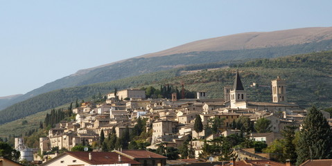 Fototapeta na wymiar ancient medieval village in the hills of Umbria in Italy