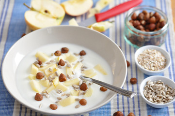 Müsli zum Frühstück