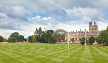 Fototapeta na wymiar Oxford University college buildings