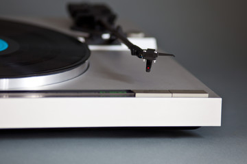 Analog Stereo Turntable Vinyl Record Player