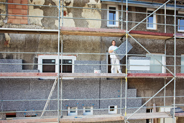 mounting thermal insulation boards