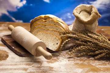 Fototapeta na wymiar Pieczenie towary, chleb