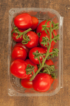 Tomaten in der verpackung