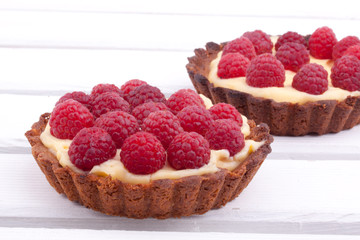 raspberry tart