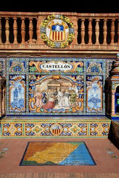 Tiled bench, Plaza de Espana, Seville © Arena Photo UK