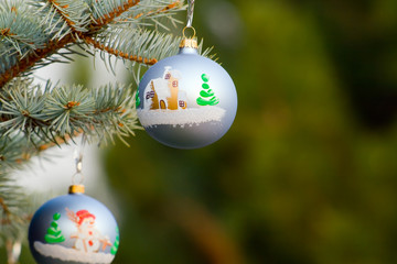 Two piece of Christmas decoration