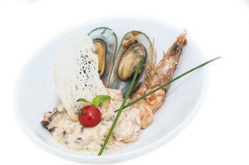 салат из морепродуктов