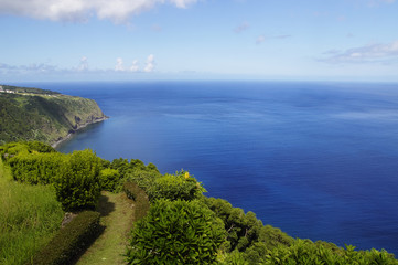 Piękny krajobraz wybrzeża, Aqua Retorta, Sao Miguel, Azory