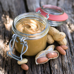 Erdnussbutter