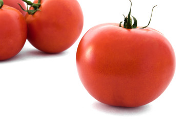 ripe red tomatoes