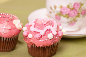decorated cup cakes