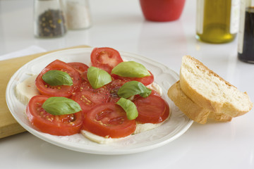 tomaten mozarella Salat