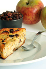 Une assiette de pudding maison