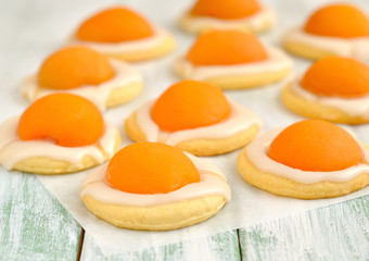 Cookies with apricots and sugar icing