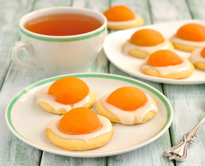 Cookies with apricots and sugar icing