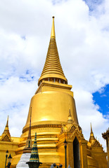 Naklejka premium A golden pagoda, Grand Palace, Bangkok, Thailand