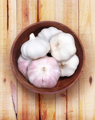 garlic in a wooden bowl