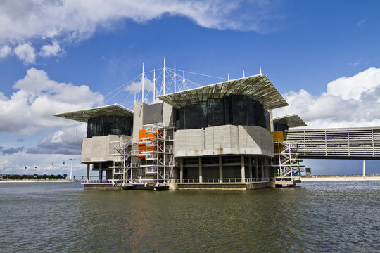 modern aquarium building