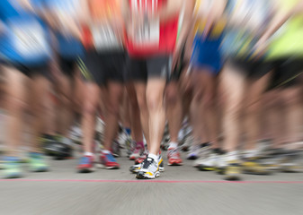 zooming on runner shoes