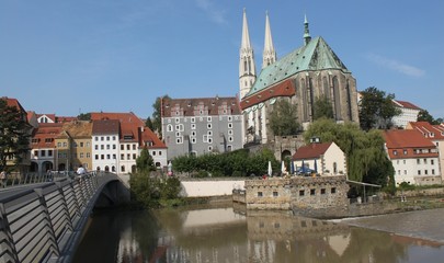 Obraz premium Blick über die Neiße auf Görlitz
