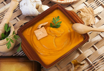 Puré de verduras, zanahorias y calabaza.