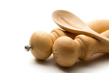 Wooden salt and pepper set with spoon