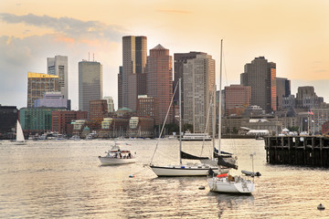 Fototapeta premium Boston skyline and Inner Harbor at sunset, USA