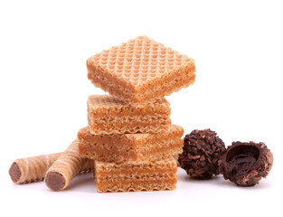 Wafers or honeycomb waffles