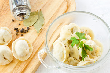 boiled pelmeni