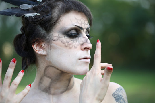 Makeup donna serpente