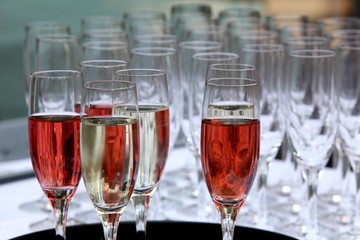 sektgläser champagnergläser catering
