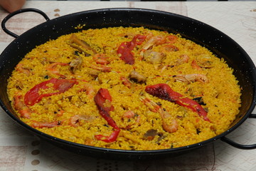 PAELLA DE LA SUEGRA
