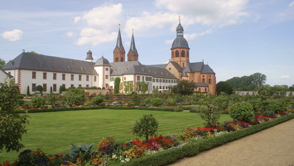 Fototapeta na wymiar Klasztor Seligenstadt am Main